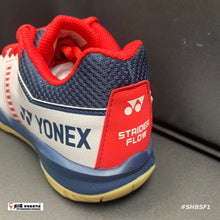 Load image into Gallery viewer, Yonex POWER CUSHION STRIDER FLOW JP VERSION