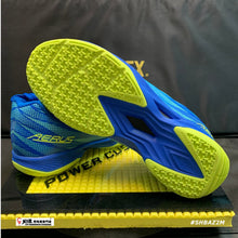 Load image into Gallery viewer, Yonex POWER CUSHION AERUS Z MEN (CYAN)