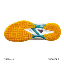 Load image into Gallery viewer, Yonex POWER CUSHION 65 Z WOMEN JP VERSION

