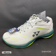 Load image into Gallery viewer, Yonex Power Cushion 65ZVA Wide JP VERSION
