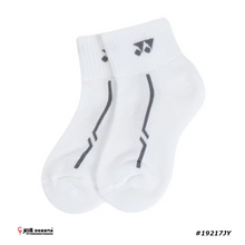 Load image into Gallery viewer, Yonex Junior Ankle Socks #19217JY JP Version (19-22 cm)
