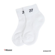 Load image into Gallery viewer, Yonex Junior Ankle Socks #19217JY JP Version (19-22 cm)
