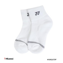 Load image into Gallery viewer, Yonex Junior Ankle Socks #19217JY JP Version (19-22 cm)
