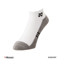 Load image into Gallery viewer, Yonex Women Sneaker in Socks #29235Y JP Version (22-25 cm 3 PAIRS)
