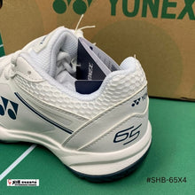 Load image into Gallery viewer, Yonex POWER CUSHION 65 X4
