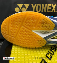 Load image into Gallery viewer, Yonex POWER CUSHION 65 Z WIDE
