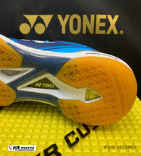 Load image into Gallery viewer, Yonex POWER CUSHION 65 Z WIDE
